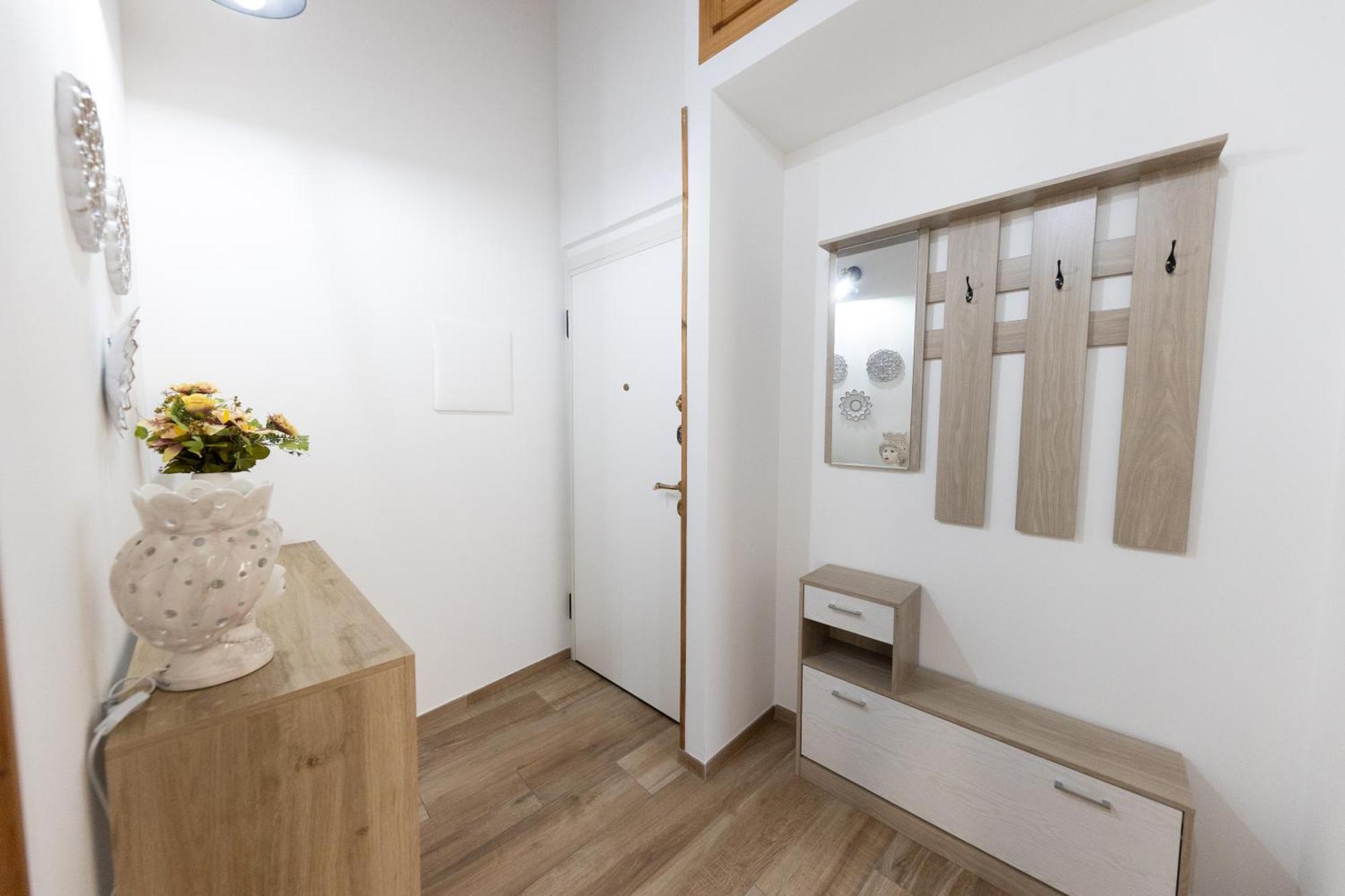 Cortile Gioeni Apartment เชฟาลู ภายนอก รูปภาพ