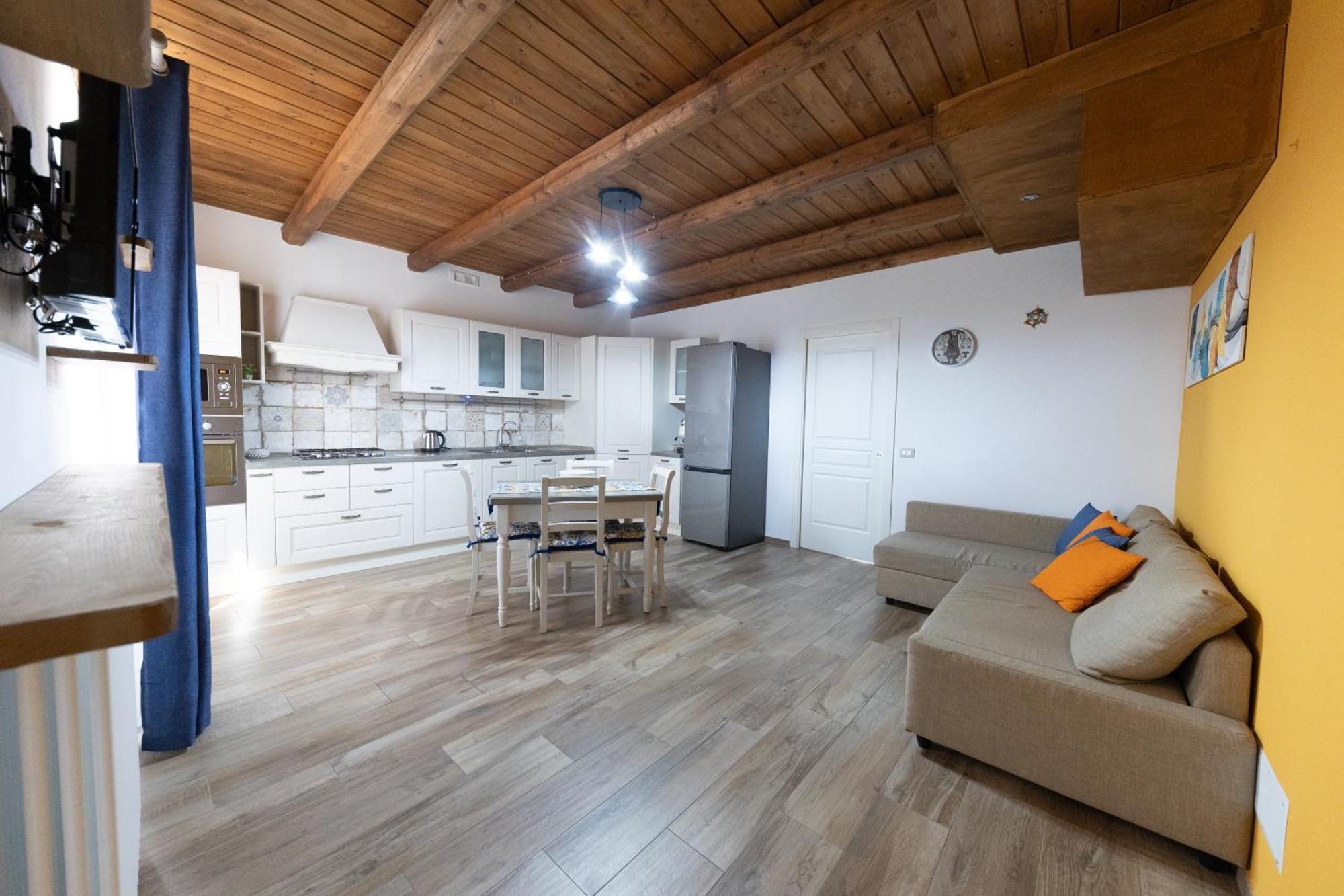 Cortile Gioeni Apartment เชฟาลู ภายนอก รูปภาพ